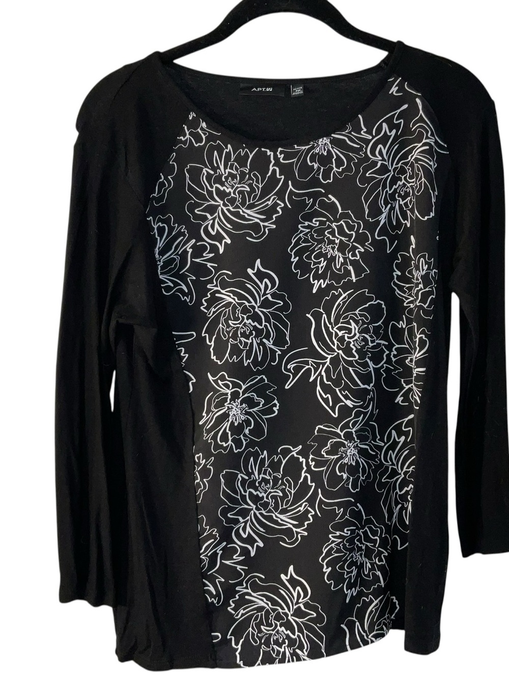Apt. 9 Black Long-Sleeve Raglan Top with White Floral Panel